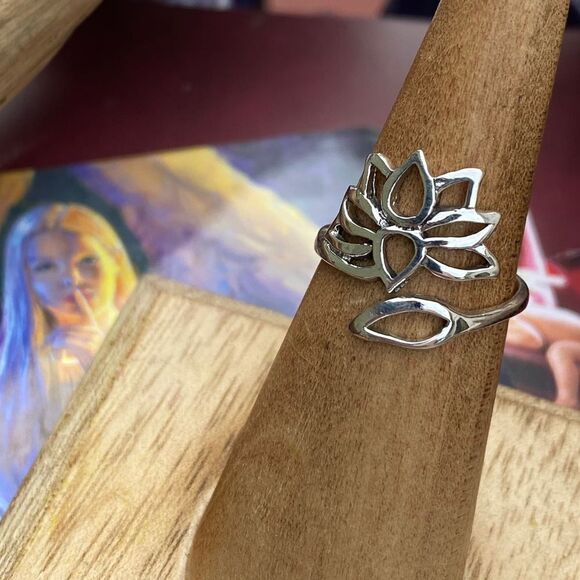 Lotus Flower Sterling Silver Wrap Around Ring - Picture 1 of 6